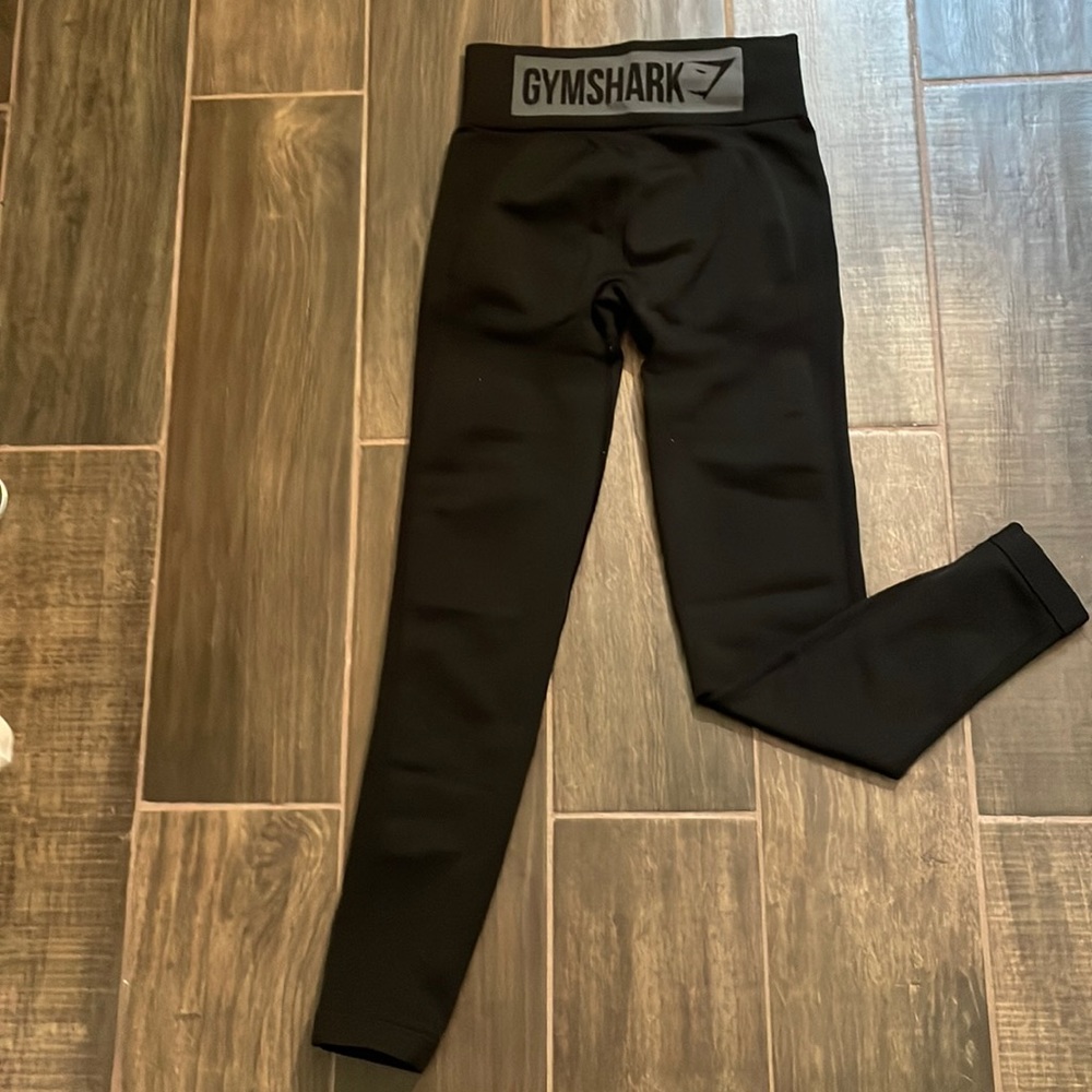 GYMSHARK - Black leggings